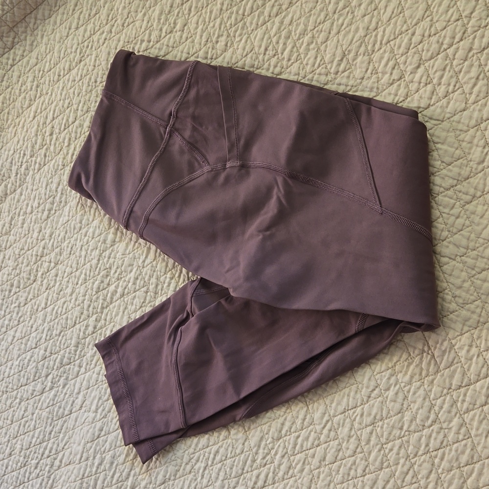 Lululemon All The Right Places Crop